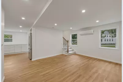 71 Manchester Street, Nashua, NH 03064 - Photo 7