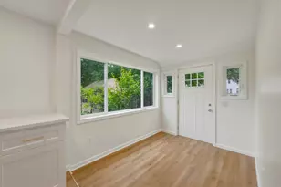 71 Manchester St, Nashua, NH 03064 - Photo 3