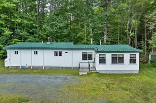 80 May St, Enfield, NH 03748 - Photo 1