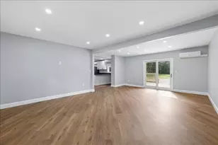 1305 Old Hillsboro Rd, Henniker, NH 03242 - Photo 15