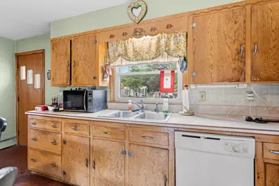 194 Parker Road, New Boston, NH 03070 - Photo 5