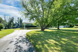 15 Tuttle Ln, Greenland, NH 03840 - Photo 3