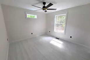 871 Salmon Falls Rd, Rochester, NH 03868 - Photo 27