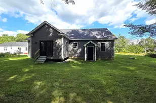 871 Salmon Falls Rd, Rochester, NH 03868 - Photo 5