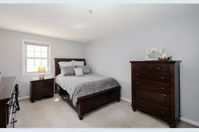 910 Elmwood Drive, Hudson, NH 03051 - Photo 19