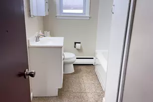 542 Merrimack St, Manchester, NH 03103 - Photo 33