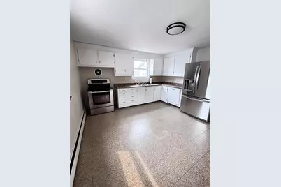 542 Merrimack Street, Manchester, NH 03103 - Photo 5