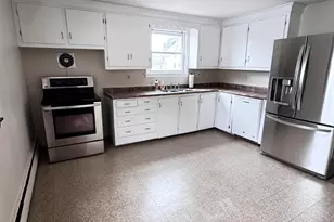 542 Merrimack St, Manchester, NH 03103 - Photo 5
