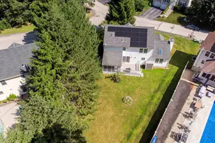 11 Wintergreen Dr, Merrimack, NH 03054 - Photo 5