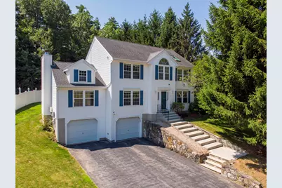 11 Wintergreen Drive, Merrimack, NH 03054 - Photo 1