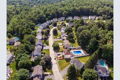 11 Wintergreen Drive, Merrimack, NH 03054 - Photo 3