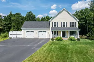 106 Maple Ridge Rd, Nottingham, NH 03290 - Photo 1