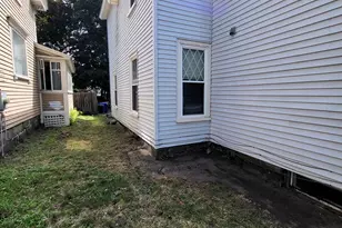 539 Maple St, Manchester, NH 03104 - Photo 9