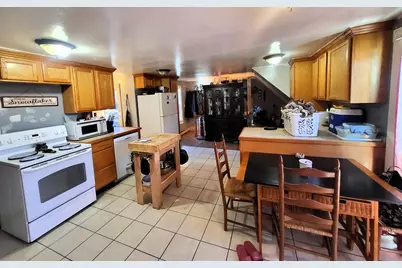 539 Maple Street, Manchester, NH 03104 - Photo 27