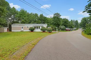 49 Ridgefield Dr, Nashua, NH 03062 - Photo 37