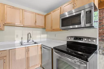 335 Cypress Street #1A, Manchester, NH 03103 - Photo 3