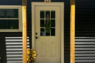 17 Dulac St, Lebanon, NH 03766 - Photo 5
