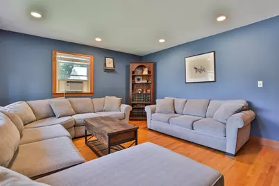 61 Knollcrest Road, Goffstown, NH 03045 - Photo 11