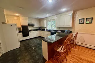 22 Blackberry Ln, Keene, NH 03431 - Photo 7