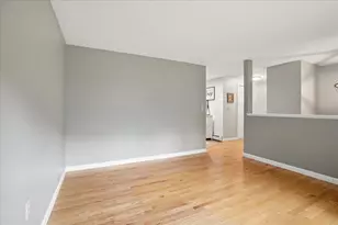 329 Whittier Dr, Fremont, NH 03044 - Photo 13