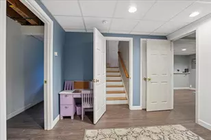 329 Whittier Dr, Fremont, NH 03044 - Photo 29