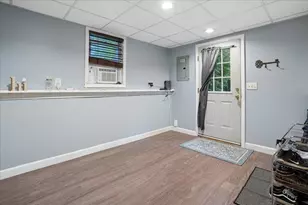 329 Whittier Dr, Fremont, NH 03044 - Photo 27