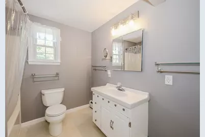 1347 Candia Road, Manchester, NH 03109 - Photo 33