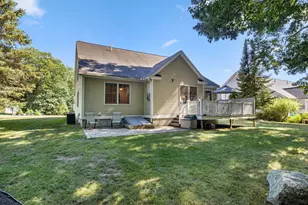 10 Cortland Ave, Stratham, NH 03885 - Photo 7