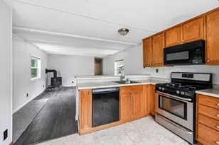 3 Checker Berry Ct, Rochester, NH 03867 - Photo 3