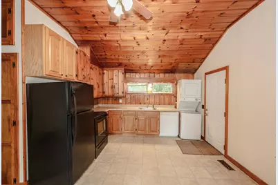 7 Holiday Shore Drive, Dunbarton, NH 03046 - Photo 11