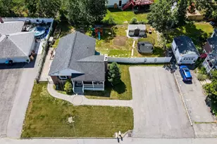 15 Irving St, Salem, NH 03079 - Photo 31