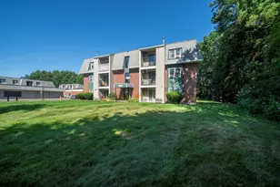 5 Knights Bridge Dr, Nashua, NH 03063 - Photo 33