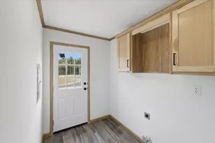 4 Wentworth Ave, Tilton, NH 03276 - Photo 23