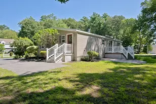 90 Alison Dr, Seabrook, NH 03874 - Photo 47
