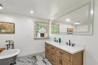 28 Mount Vernon Street, Farmington, NH 03835 - Photo 29