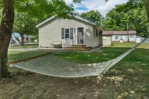 28 Mt Vernon St, Farmington, NH 03835 - Photo 33