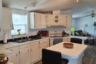 6 Jefferson St, Epsom, NH 03234 - Photo 9