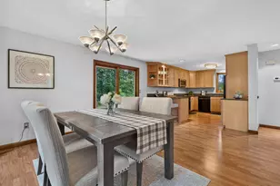 8 Seasons Ln, Londonderry, NH 03053 - Photo 13