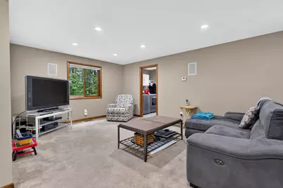 8 Seasons Lane, Londonderry, NH 03053 - Photo 21