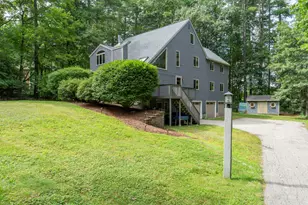 8 Seasons Ln, Londonderry, NH 03053 - Photo 1