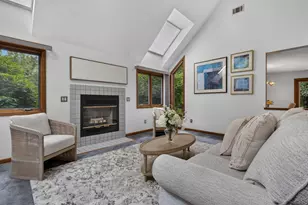 8 Seasons Ln, Londonderry, NH 03053 - Photo 7