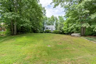8 Seasons Ln, Londonderry, NH 03053 - Photo 49