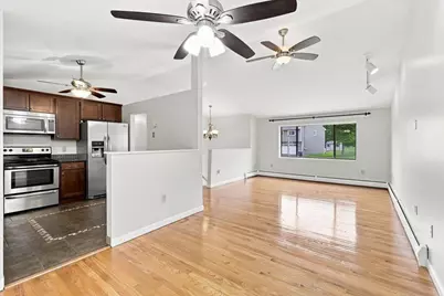 19 Cimmarron Drive, Nashua, NH 03062 - Photo 9