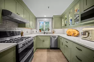 19 Surrey Run, Dover, NH 03820 - Photo 1