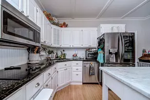 349 Main St, Hampstead, NH 03841 - Photo 5