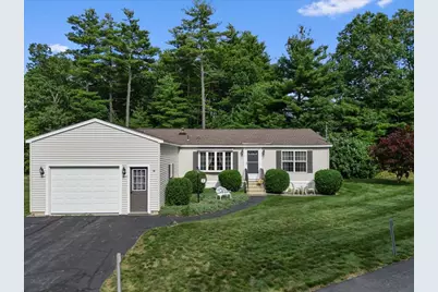 8 Stonegate Lane, Hampstead, NH 03841 - Photo 1