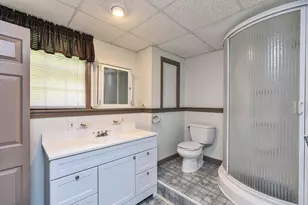 6 Sybil Ln, Litchfield, NH 03052 - Photo 29