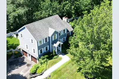 7 Harmony Drive, Londonderry, NH 03053 - Photo 5