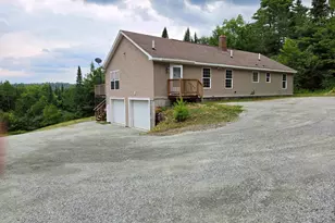 400 Crane Hill Rd, Sugar Hill, NH 03586 - Photo 1