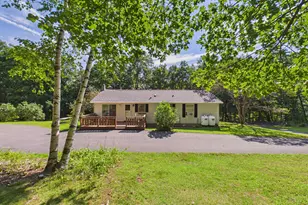 10 Beruk Hill Rd, Hinsdale, NH 03451 - Photo 23